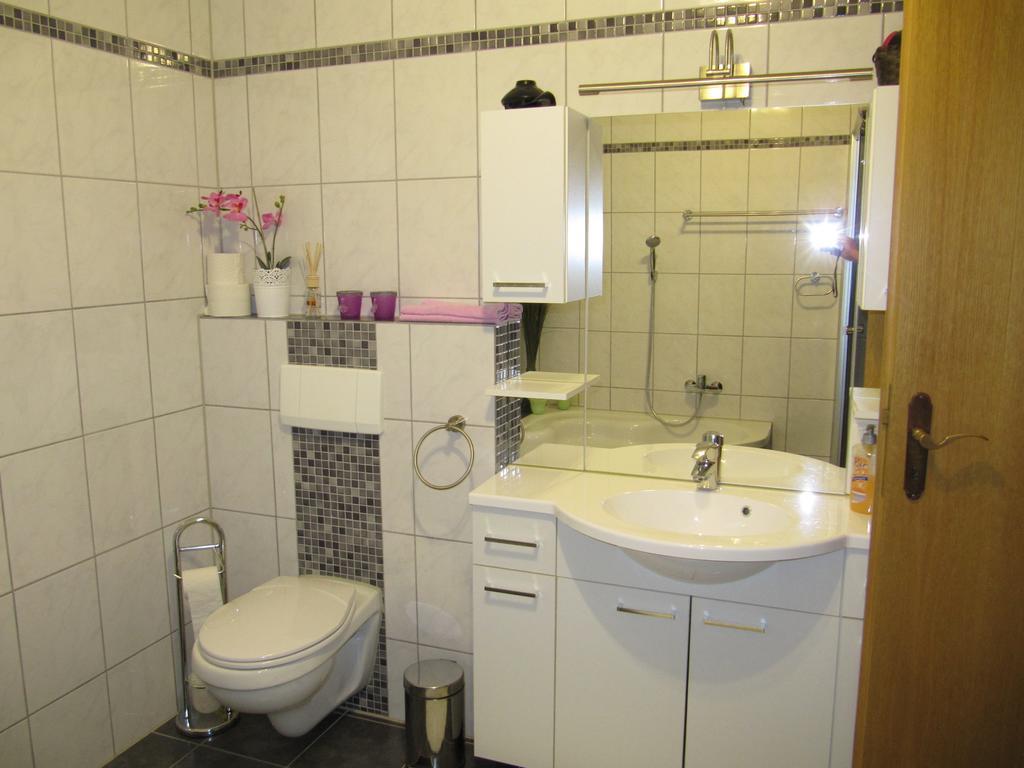 Ferienwohnung Weigert Sinzing Rum bild