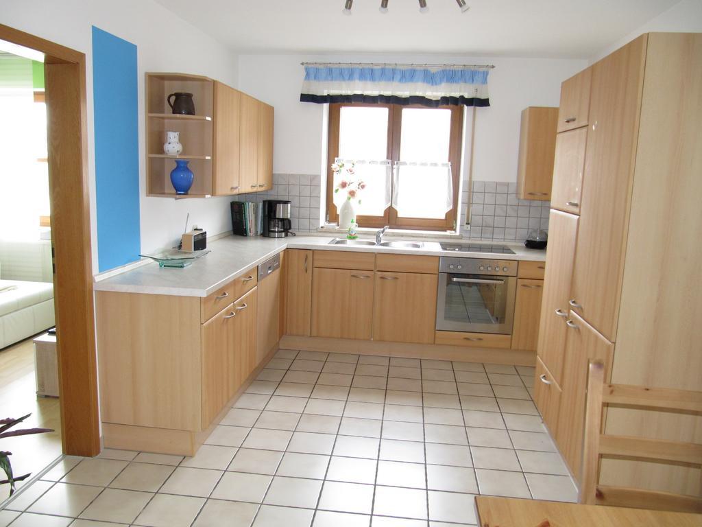 Ferienwohnung Weigert Sinzing Rum bild
